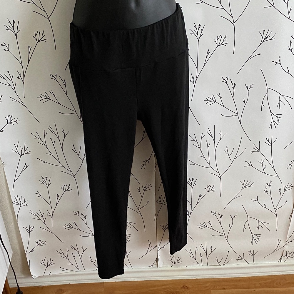 Shosho Women's Classic Black Leggings